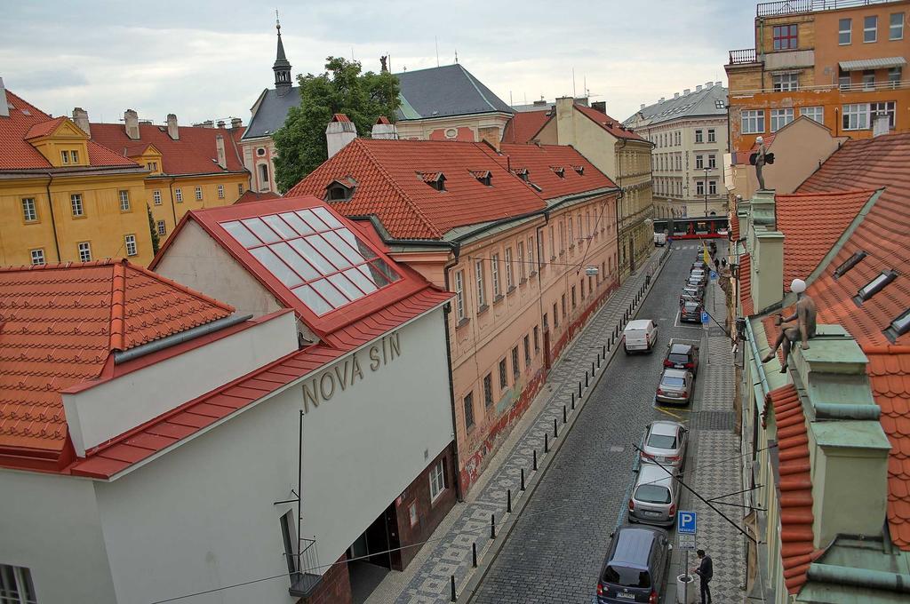 Apartments Vorsilska Praag Kamer foto