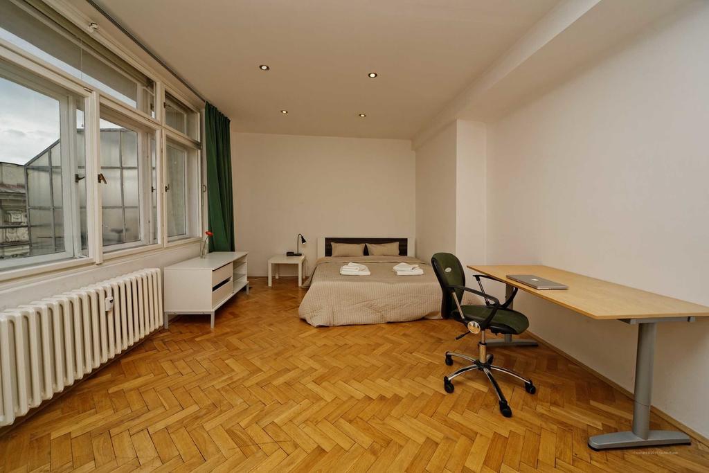 Apartments Vorsilska Praag Kamer foto