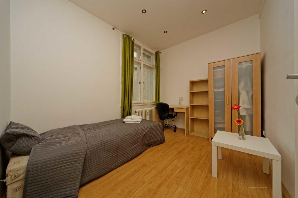Apartments Vorsilska Praag Kamer foto